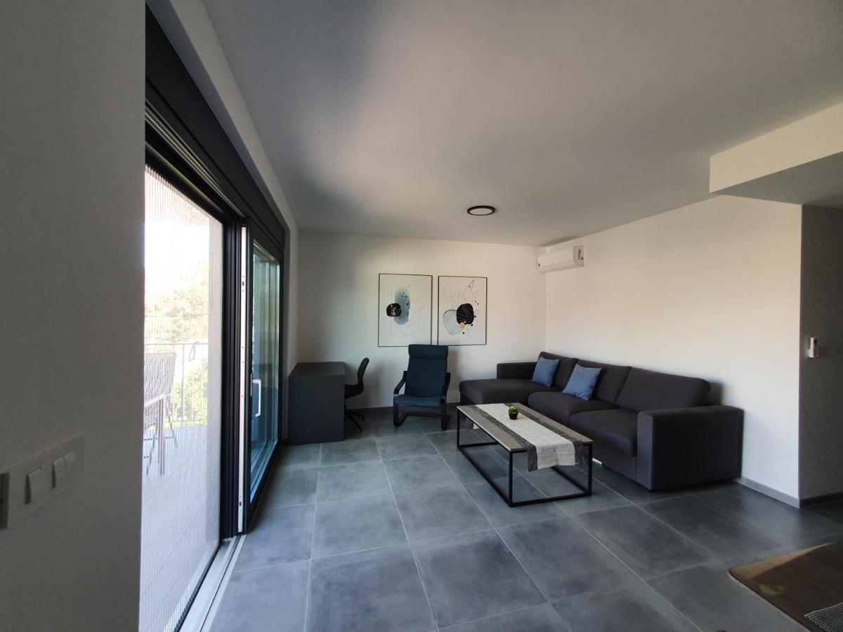 Apartmani Nerium Loviste Exterior photo